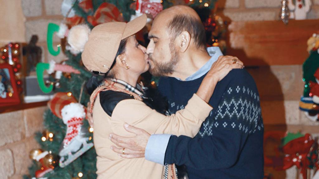 Chilindrina y Edgar Vivar se reconcilian con beso en la boca