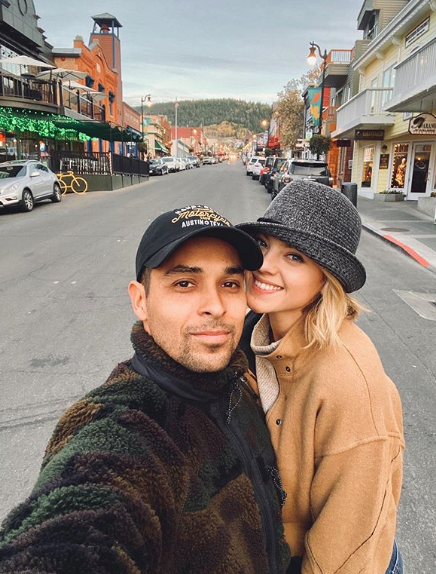 Wilmer Valderrama se compromete