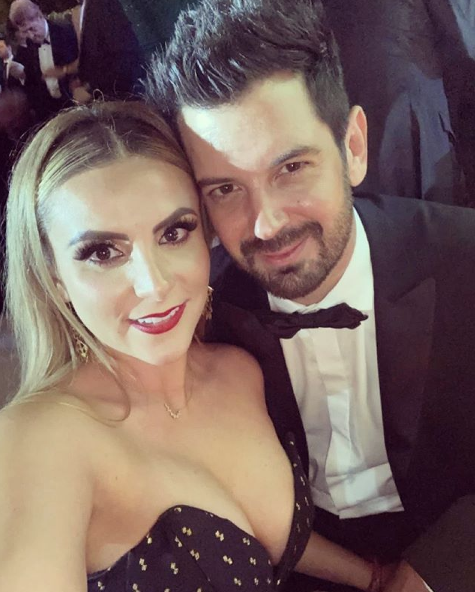 Nieta de Vicente Fernández se casa
