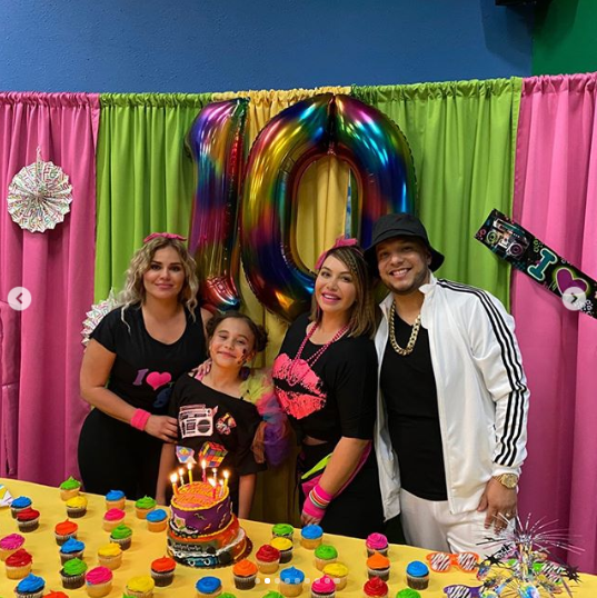 Chiquis Rivera sale de fiesta con Claudia Galván, ex de Lorenzo Méndez