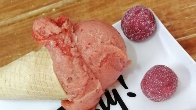 Venden helado de picafresa en heladerÃ­a de Toluca en marzo