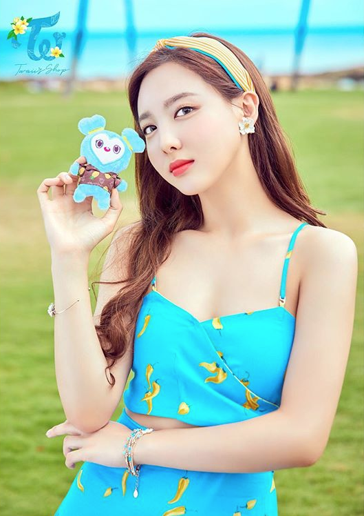 Nayeon de TWICE revela que Momo es su integrante favorita del grupo
