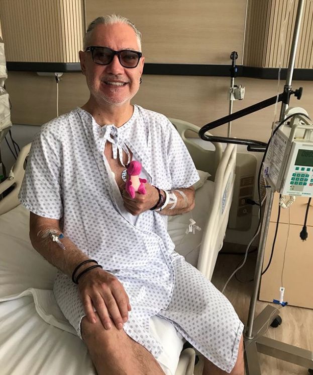 Detienen a sujeto que agredió a Sabo Romo de Caifanes