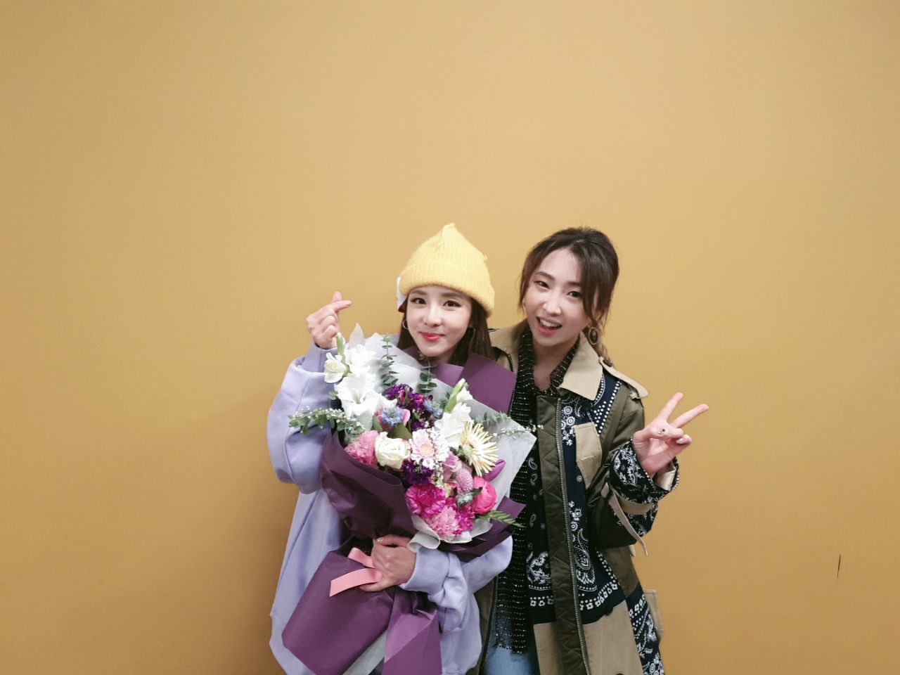 Minzy y Sandara d 2NE1 se reúnen tras cuatro años en musical