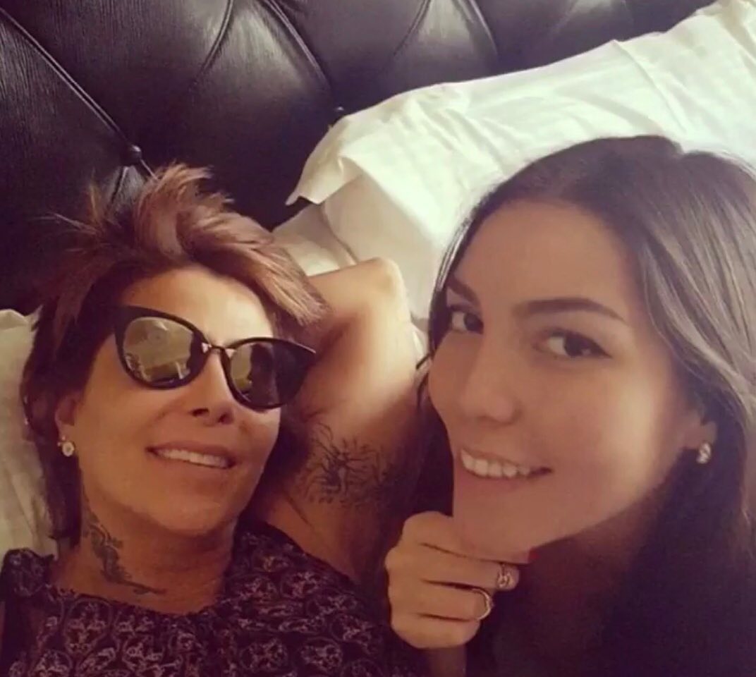 Alejandra Guzman revela si da dinero a Frida Sofía y ella responde