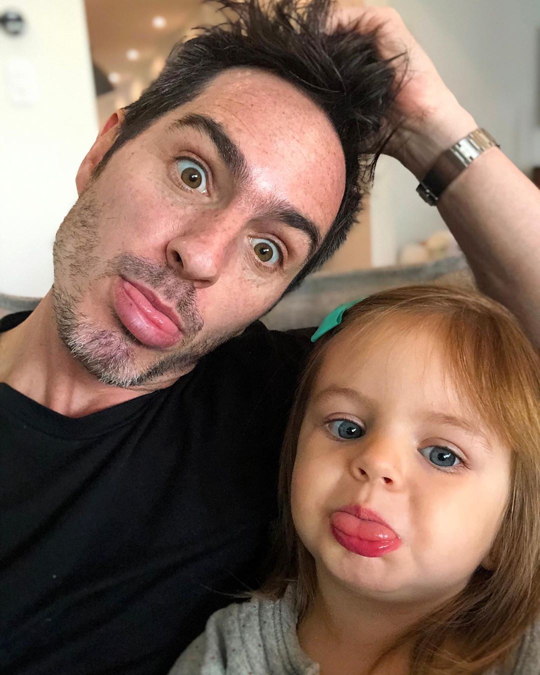 Mauricio Ochmann responde a revelaciones de Aislinn Derbez