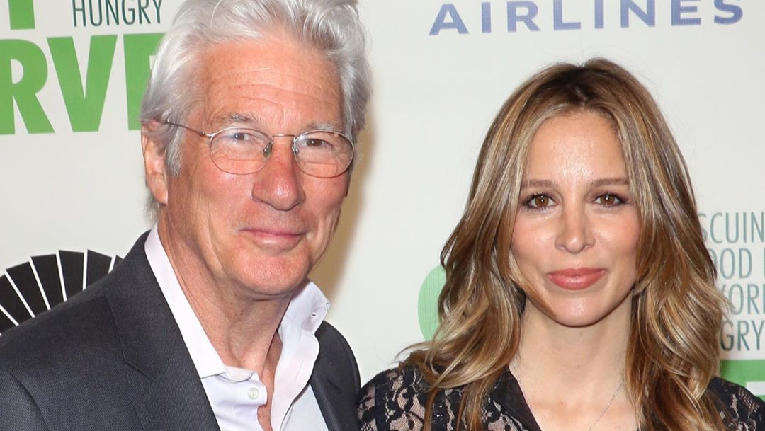 Richard Gere es papá a los 70 años con Alejandra Silva