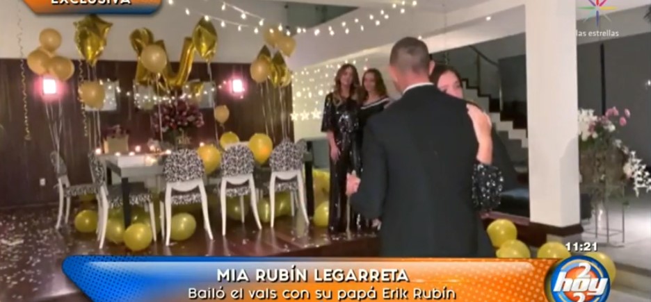 Así fueron los XV años de Mía Rubín Legarreta