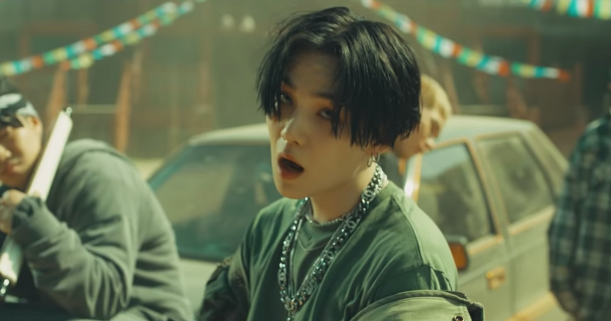 Las 10 rolas del D-2 de Suga entran al top mundial de lo más oído en stream