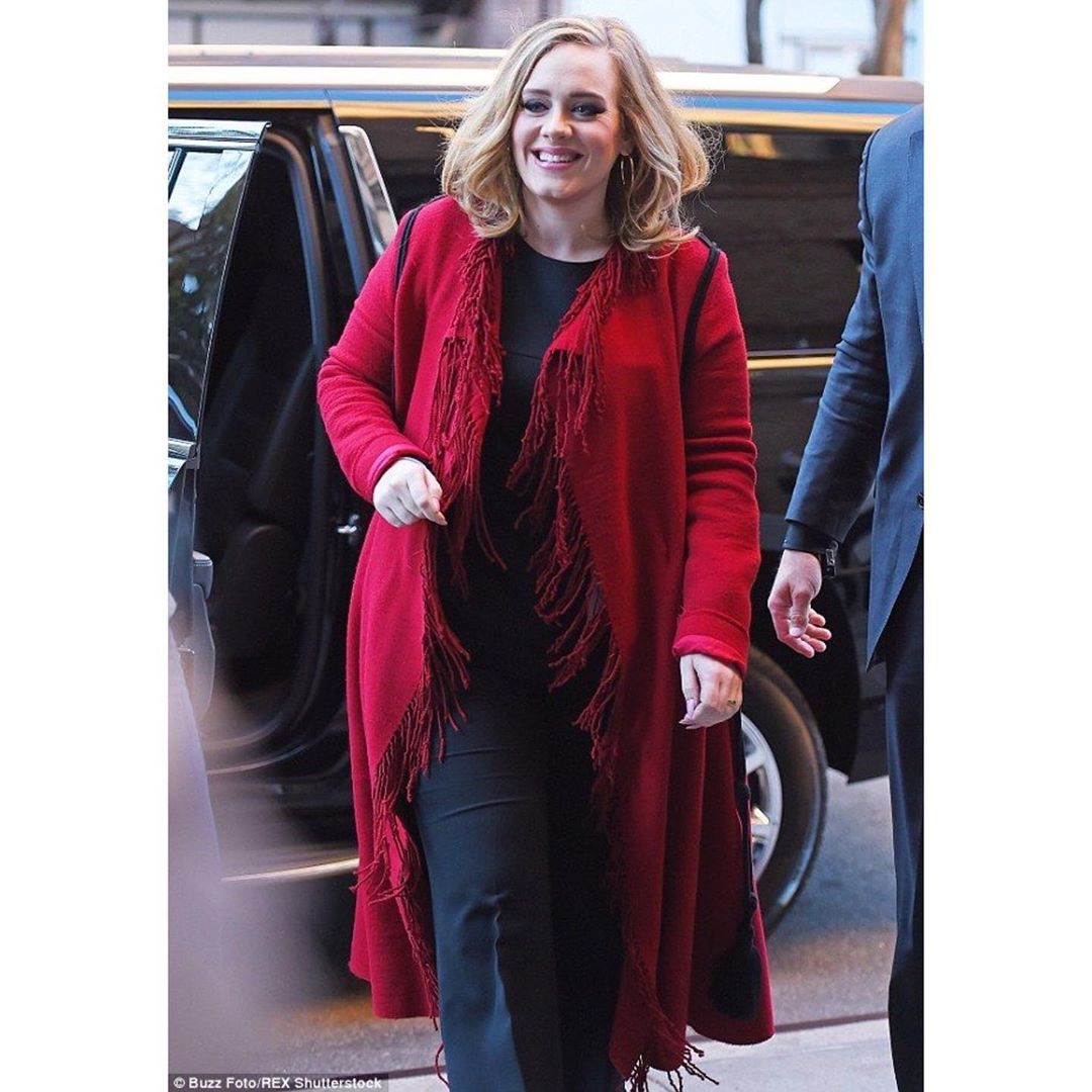 ¿De dónde salió la foto de Adele pelona?