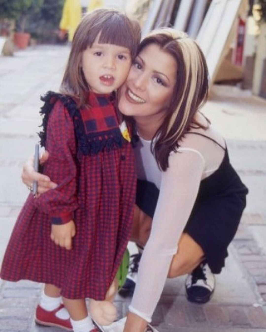 Viejas entrevistas de Alejandra Guzmán y Frida Sofía revelan su distanciamiento de antaño