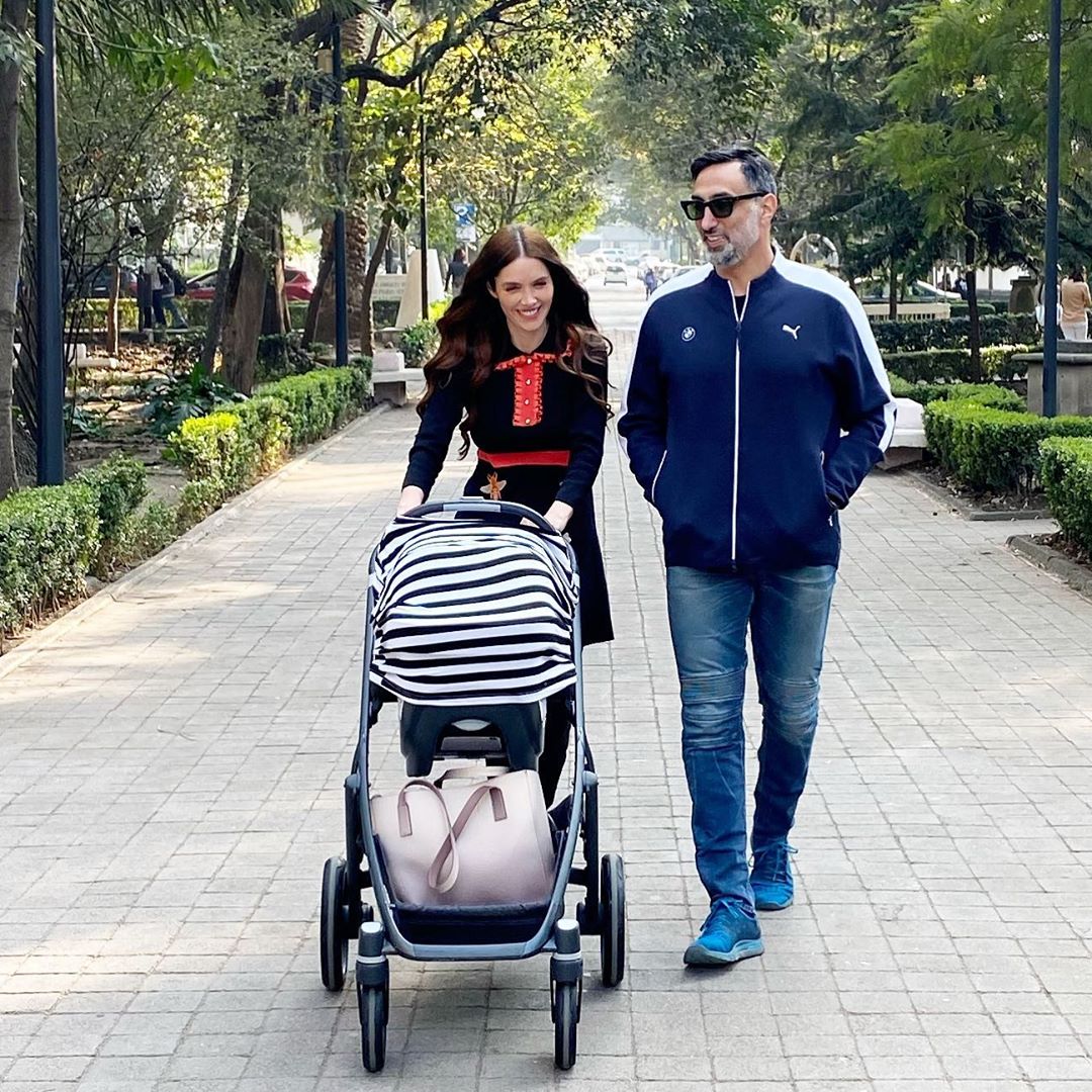 Marlene Favela publica indirecta para su esposo, George Seely