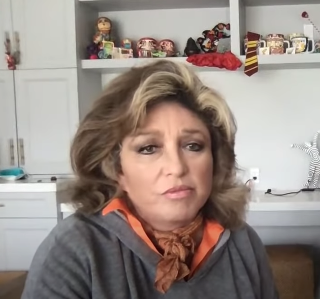 Angelica Vale revela que a su hija le da vergüenza hablar español