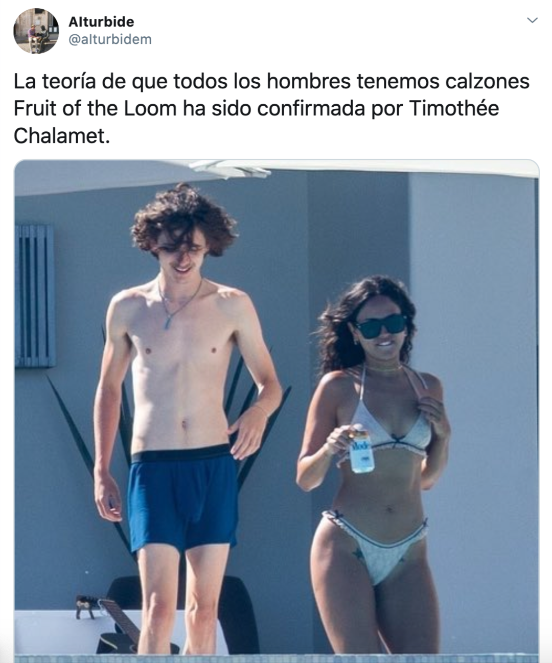 Memes de Eiza González y Timothée Chalamet