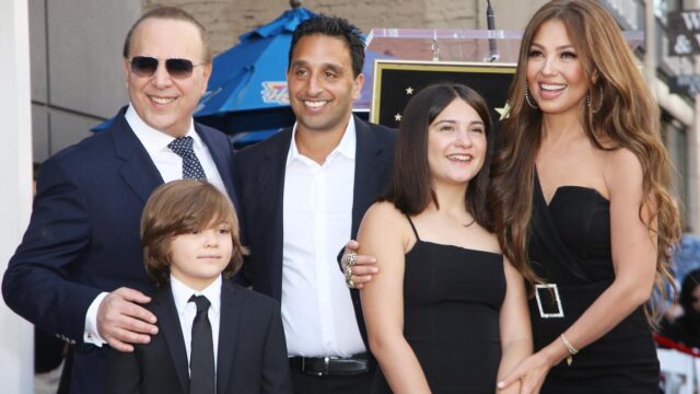 Los hijos de Thalía se gradúan y ella los presume