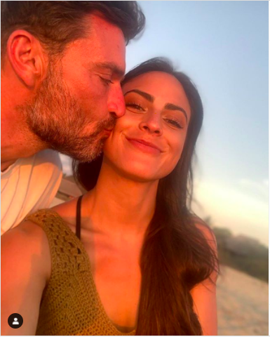 Julián Gil es captado con su nueva novia