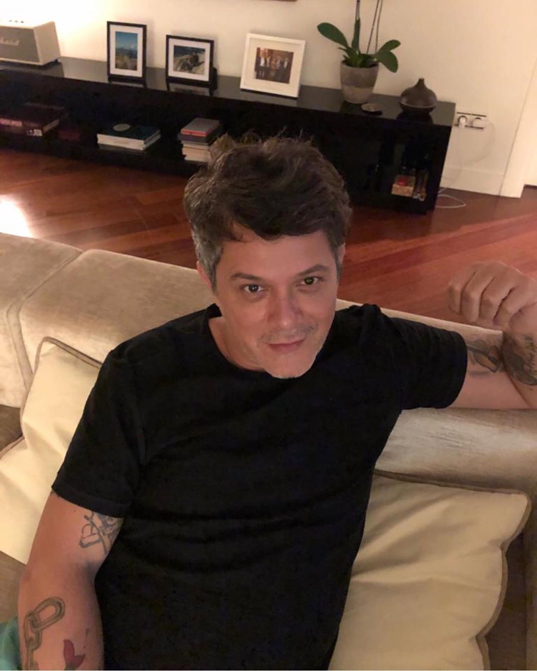 Alejandro Sanz niega dar pensión a hijos con Raquel Perera