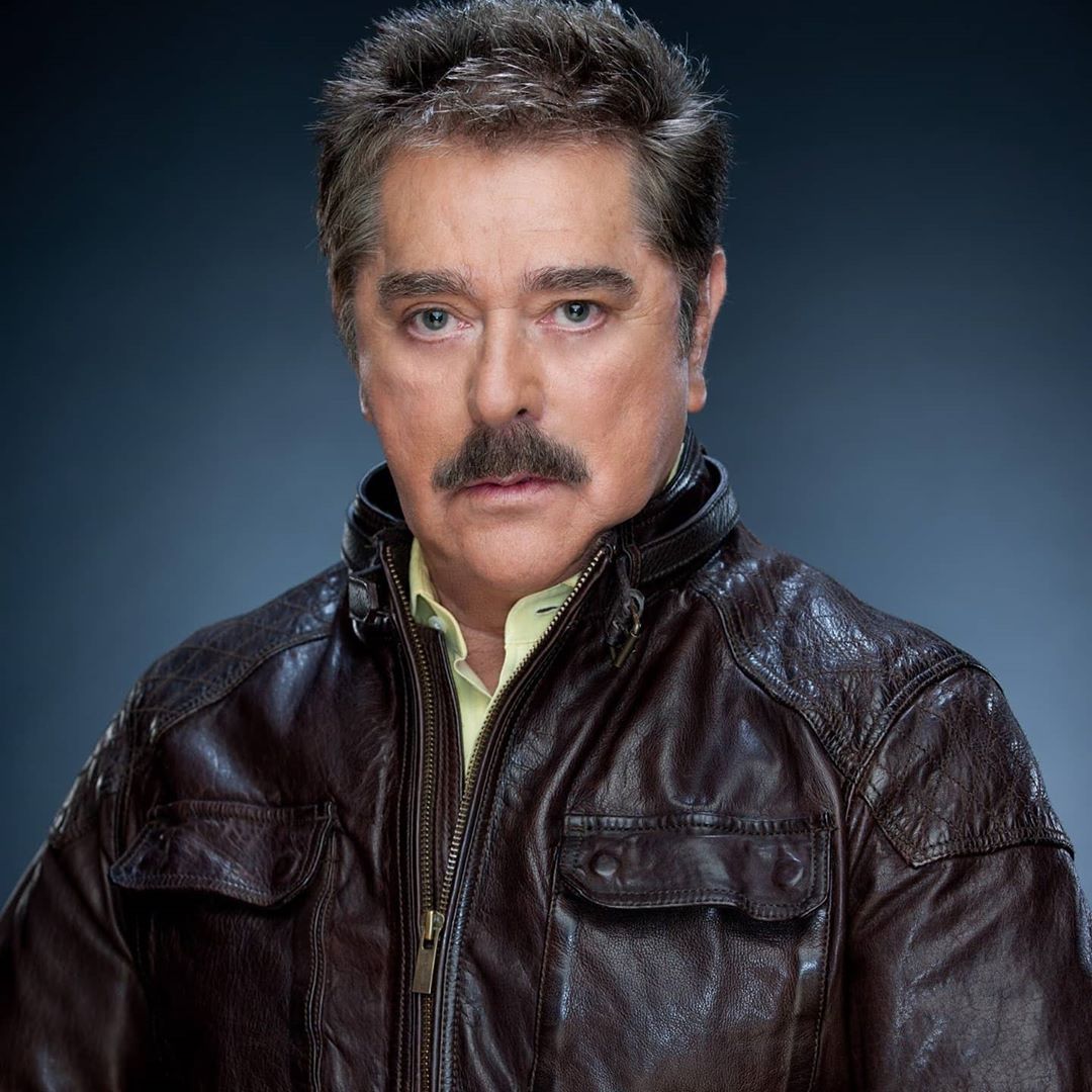 Hospitalizan de emergencia al actor Raymundo Capetillo
