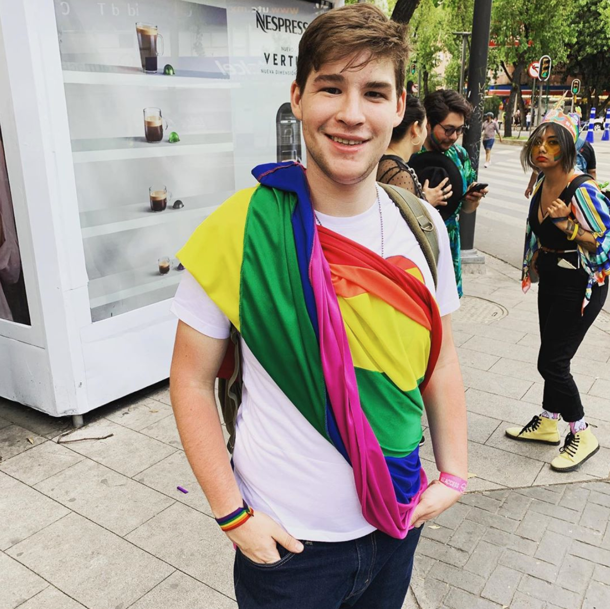 Hijo de Alfredo Adame revela que su papá lo dejó sin estudios
