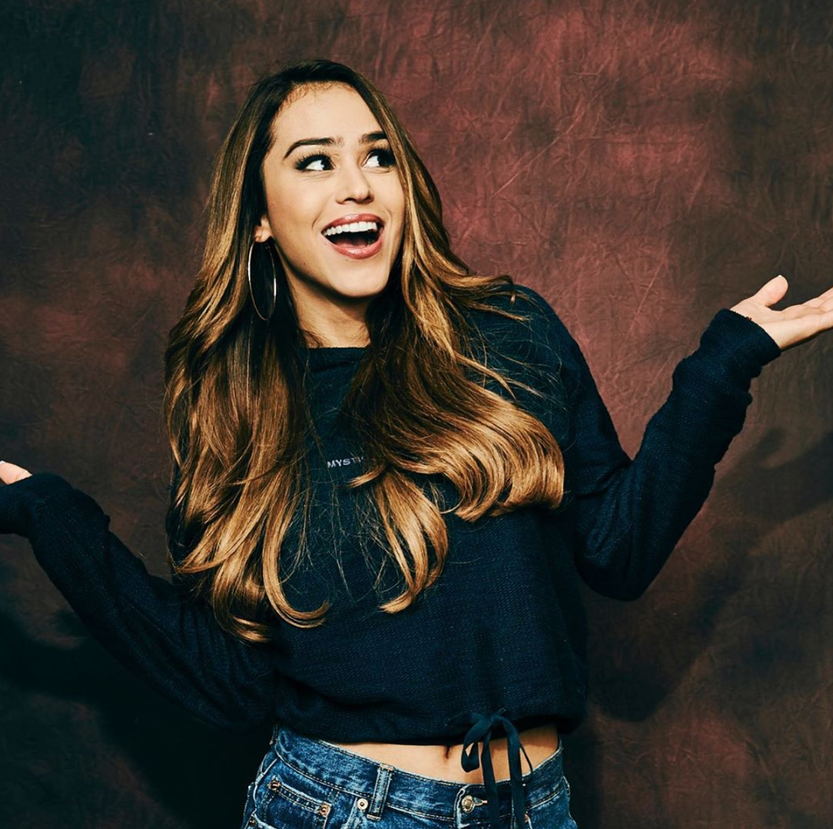 Yanet García muestra sus estrías con un poderoso mensaje