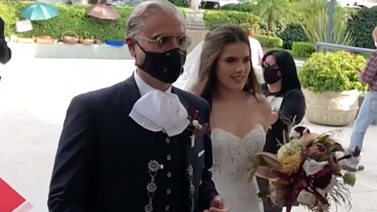 Confirman que Camila hija de Alejandro Fernández, se casó embarazada