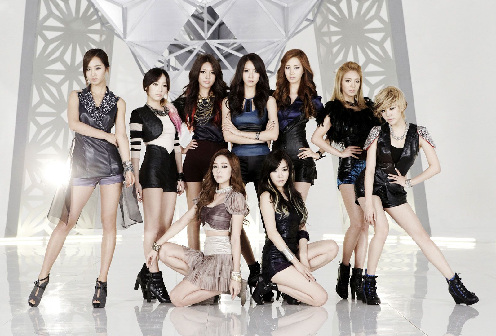 Girls' Generation celebra su cumpleaños 13 con un mensaje muy conmovedor