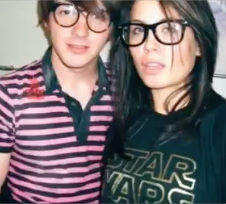 Ex novia Drake Bell lo acusa agresión física verbal