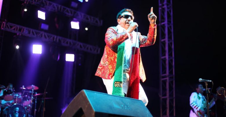 Oi' nomás: Mi Banda El Mexicano lanza nueva versión de "Ramito de Violetas" 2020