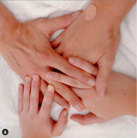https://erizos.mx/noticias/andrea-legarreta-tiene-covid-muestra-dano-en-pulmones-tomografia-fotos/