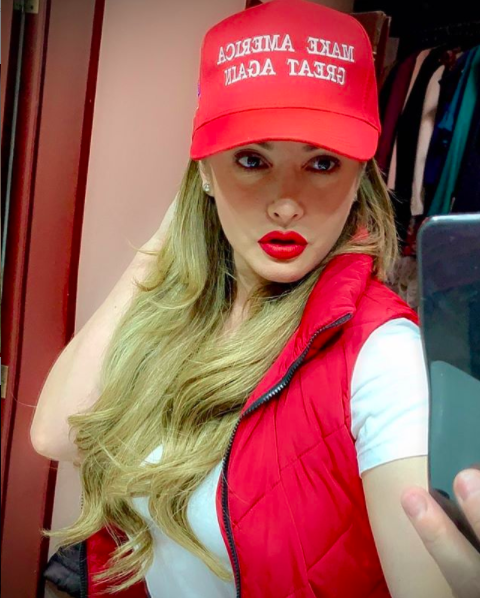 Paty Navidad se declara Pro-Trump y causa revuelo en Internet