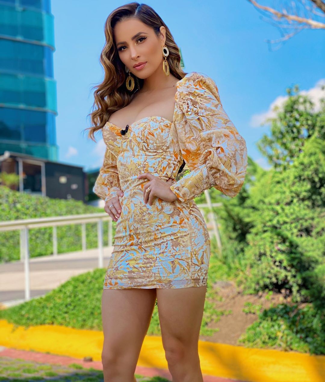 Cynthia Rodríguez Baile Sebastián Yatra