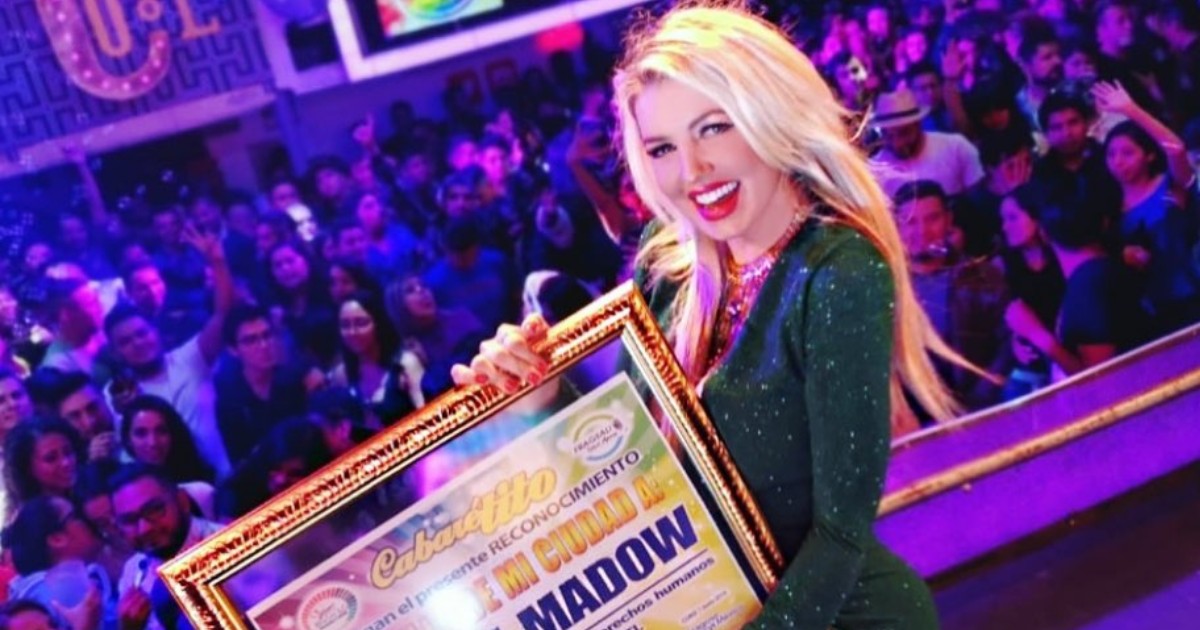 Isabel Madow presume su figura