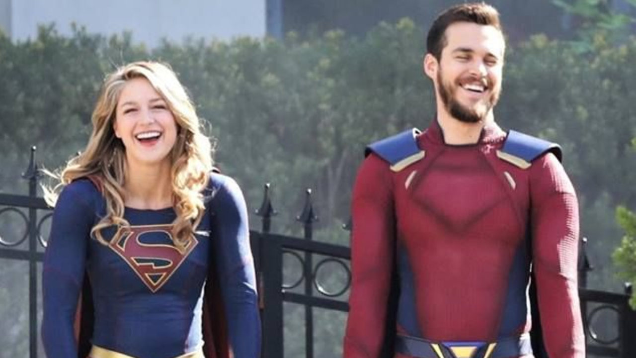 Melissa Benoist y Chris Wood presentan su hijo
