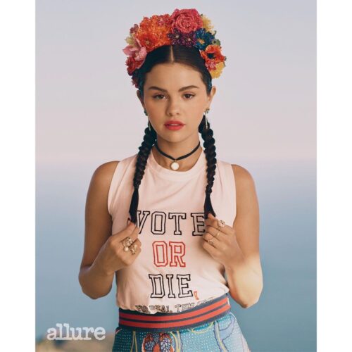 Selena Gomez con Allure 