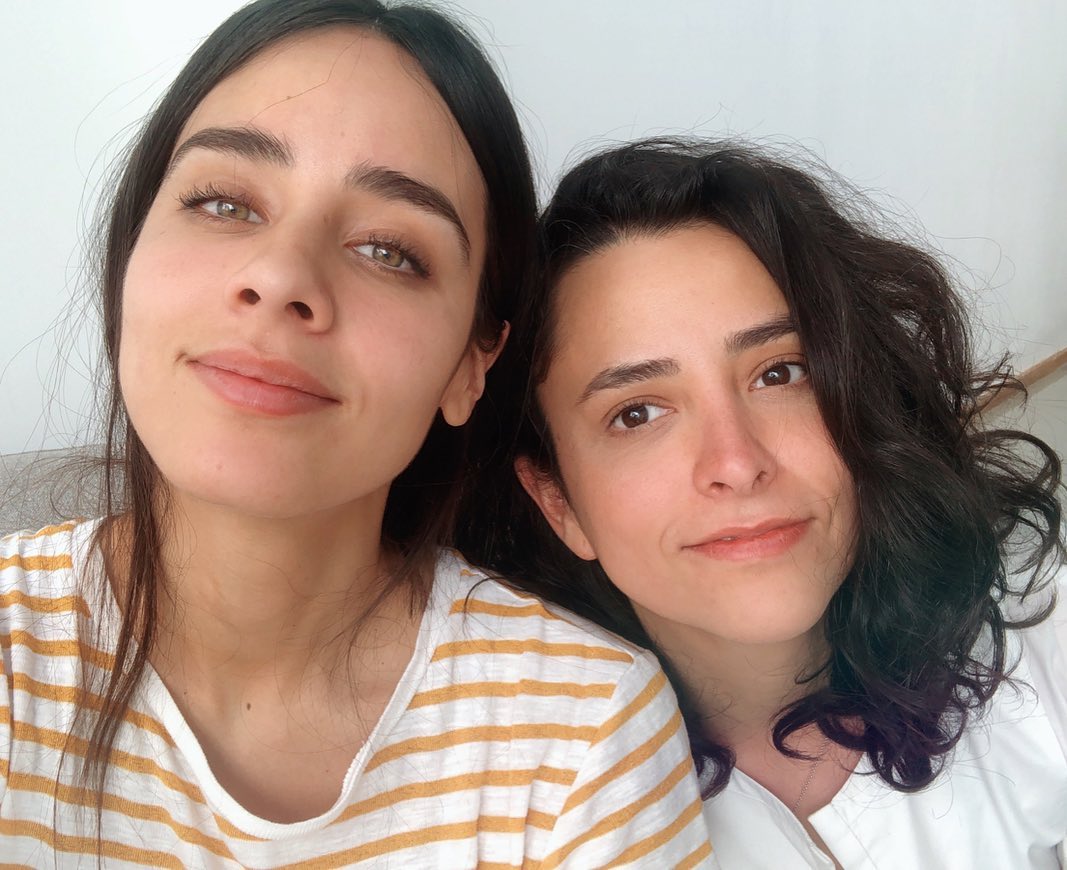 Esmeralda Pimentel celebra su cumpleaños con mensaje de su novia