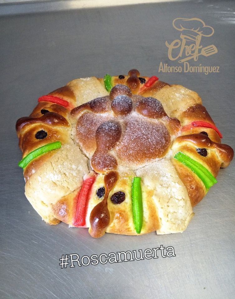 Roscamuerta: fusionan la rosca de reyes y el pan de muerto para más placer
