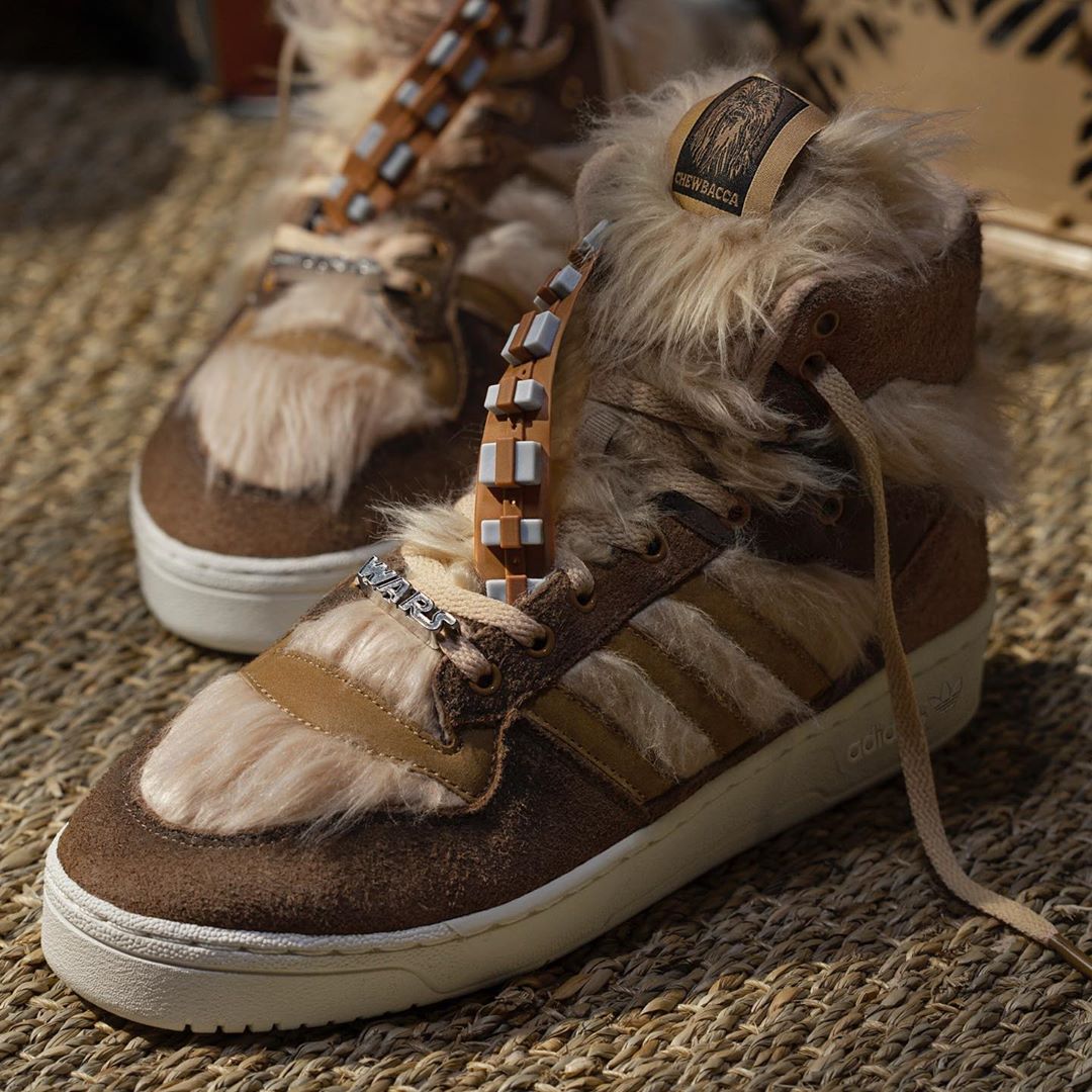 Chewbacca tendra sus propios tenis