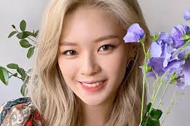 Jeongyeon de TWICE anuncia que le dará una pausa a su carrera como idol