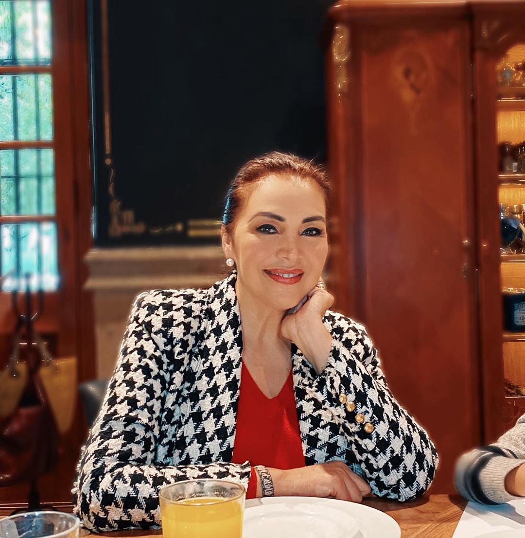 Aída Cuevas revela detalles de la pelea con su hermano Carlos