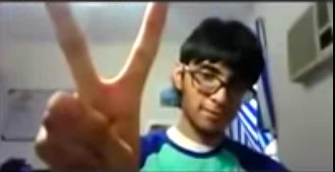 Maestro de la UANL se burla de alumno con Asperger