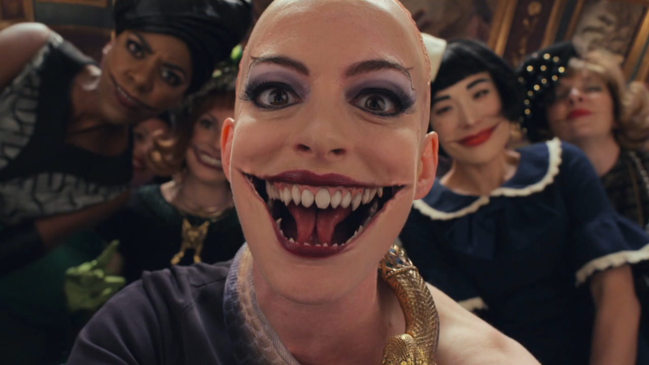 Anne Hathaway luce terrorifica con su personaje de The Witches