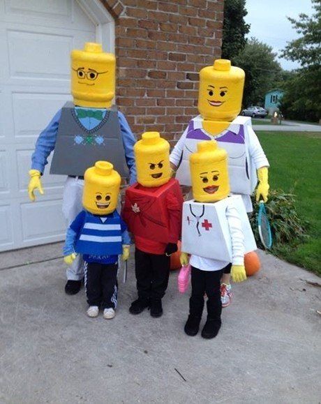 Disfraz familia Lego