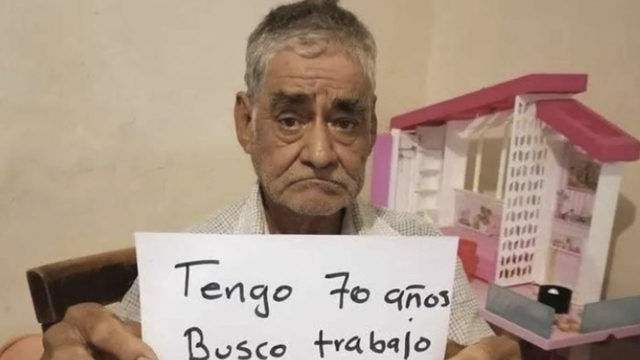 Abuelito busca trabajo para poderse jubilar dignamente