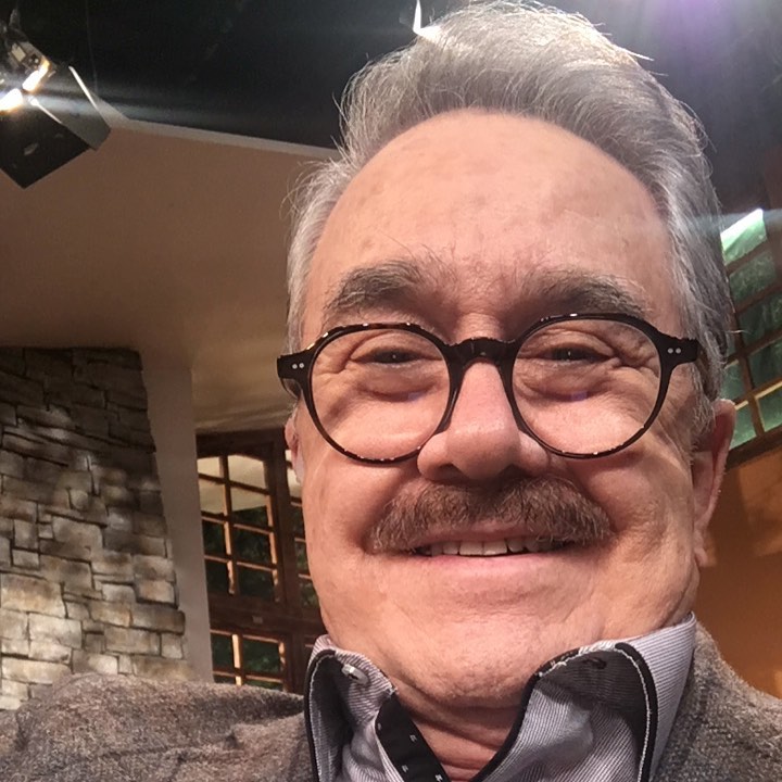 Pedrito Sola cuenta cómo le dijo a su familia que es gay
