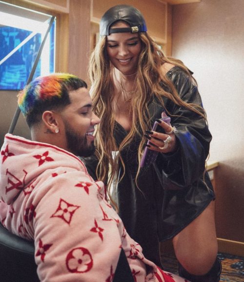 Anuel aa y Karol G en instagram