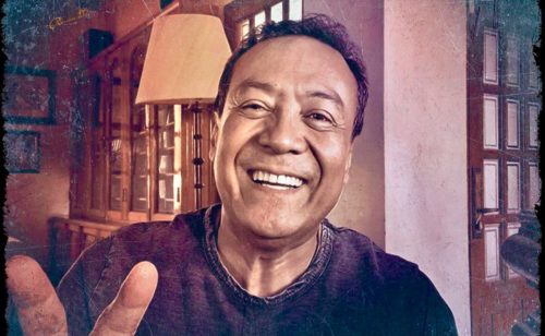 Foto de carlos cuevas sonriendo en instagram