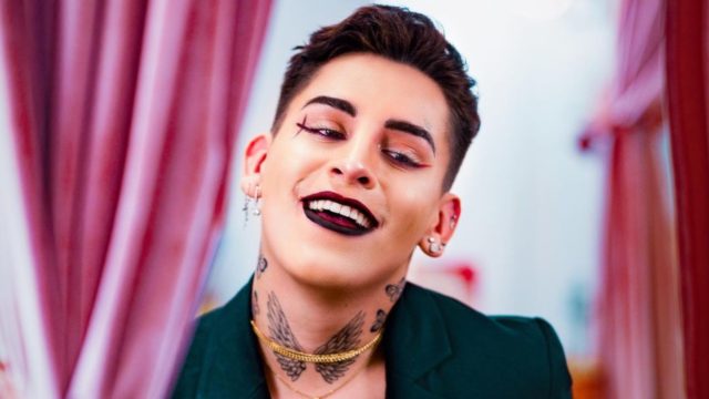 Kunno feliz orque cobra por bromas de sus saludos