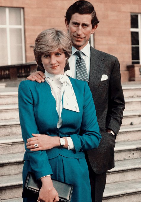 Lady Di con el príncipe Carlos de Gales