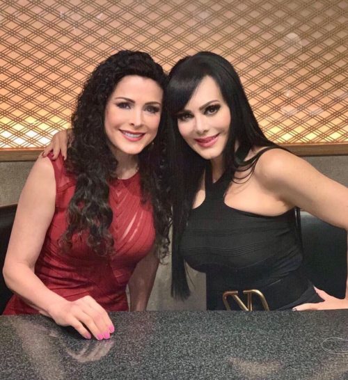 Foto de Lourdes Munguía con Maribel Guardia