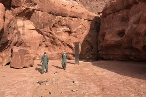 Monolito encontrado en desierto de Utah